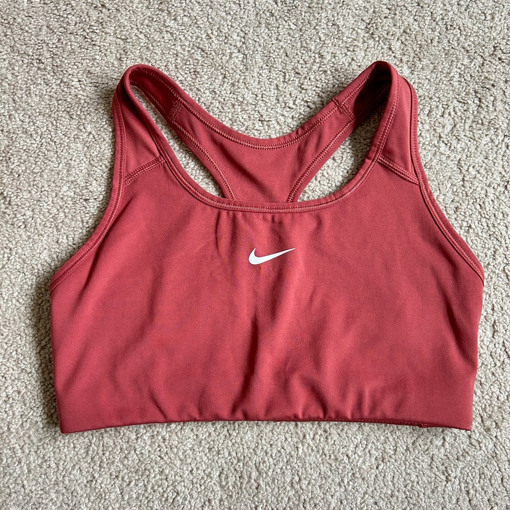 Nike Swoosh Sports Bra
